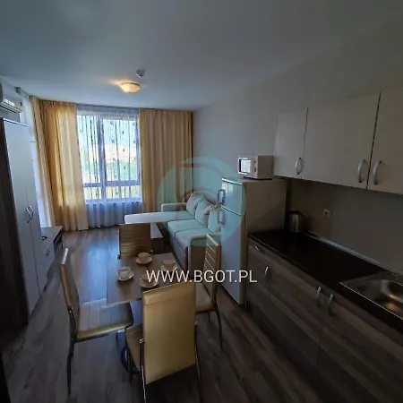 Sorrento Sole Mare - By The