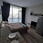 Apartment Sorrento Sole Mare - By The *