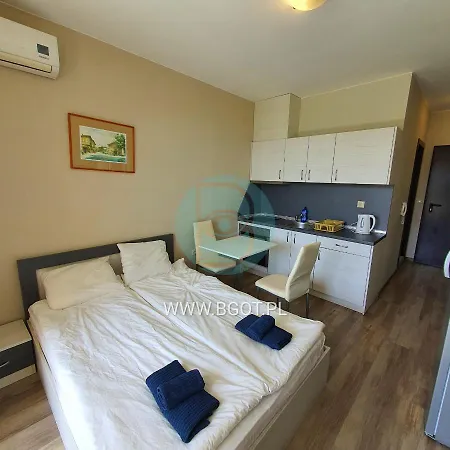 Sorrento Sole Mare - By The Apartment *