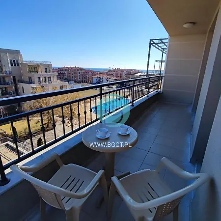 Sorrento Sole Mare - By The Apartment